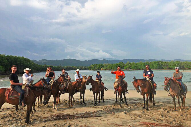 Guided Tour with Horseback Riding and Bioluminescence in Puerto Escondido - A Full-Day Adventure in Puerto Escondido: Horseback Riding, Turtle Release, and Bioluminescence