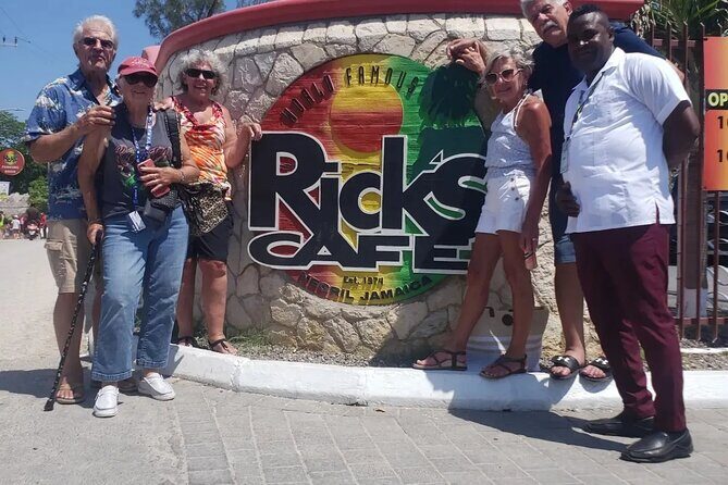 Guided tours, sightseeing trips, transport and excursions - The Essentials of the Tour