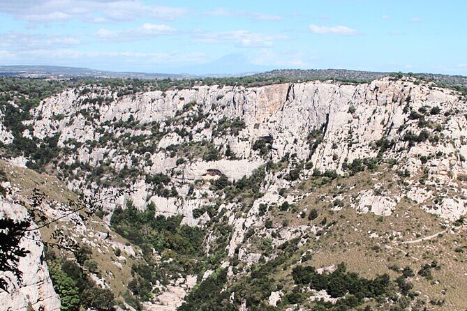 Guided Trekking to Cavagrande del Cassibile in Sicily - What Makes This Tour Stand Out?