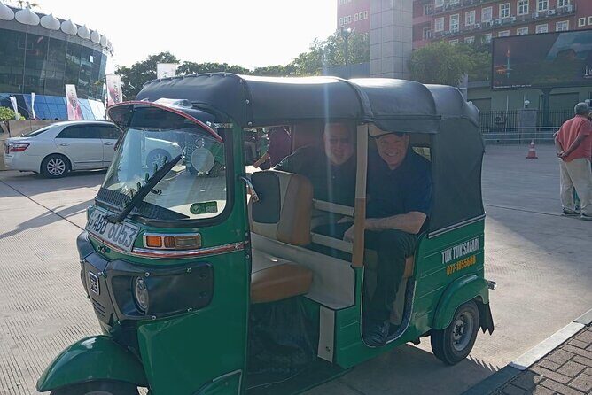 Guided Tuk Tuk Tour of Colombo - An In-Depth Look at the Colombo Tuk Tuk Tour