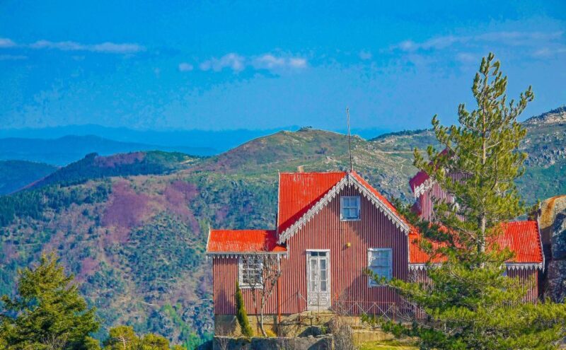 Guided Van Tour in Serra da Estrela, Coimbra, Viseu, Guarda - Who Should Consider This Tour?