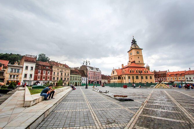 Guided visit in Spanish to the medieval center of Brasov (native Spanish guide). - Who Should Consider This Tour?