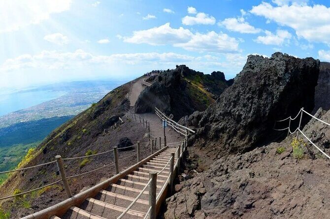Guided Visit of Pompei and Mount Vesuvius Tour with Pizza Lunch - The Pizza Lunch: A Delicious Italian Finish