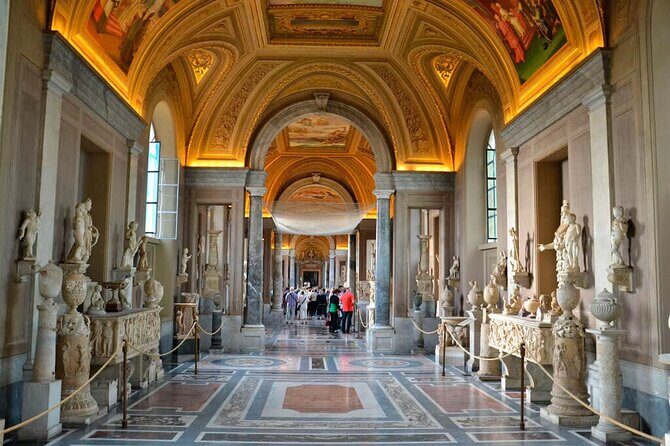 Guided Visit of the Vatican Museums & Sistine Chapel - Discovering the Vaticans Artistic Masterpieces