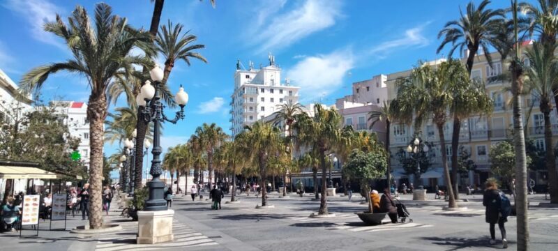 Guided visit on foot through Cádiz: stories from the hand of a local guide - FAQ