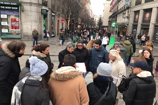 Guided visit to Madrid May 2 - In-Depth Exploration of the Tour Experience
