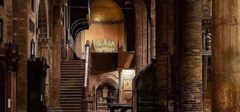 Guided visit to Modena Cathedral: a film in stone - Engaging Introduction