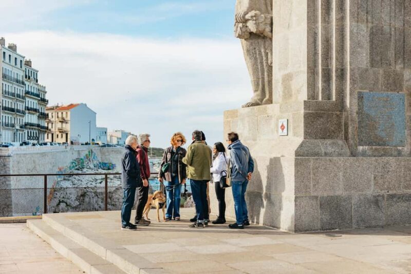 Guided Walk in beautiful and hidden neighborhoods - Key Points