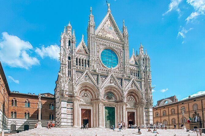 Guided Walking tour of Siena with Cathedral - A Closer Look at the Siena Guided Walking Tour