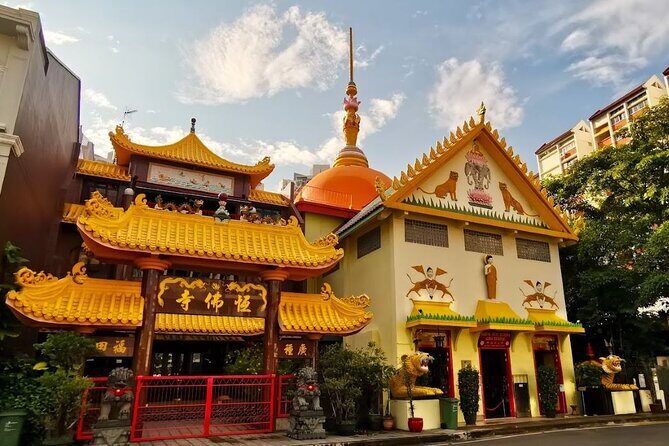 Guided Walking Tour to the Historical Attractions in Farrer Park - An In-Depth Look at the Farrer Park Tour