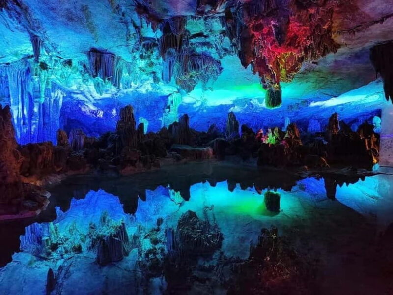 Guilin: 1-Day Cave, Xianggong Hill, Bamboo Boat & Show - Key Points