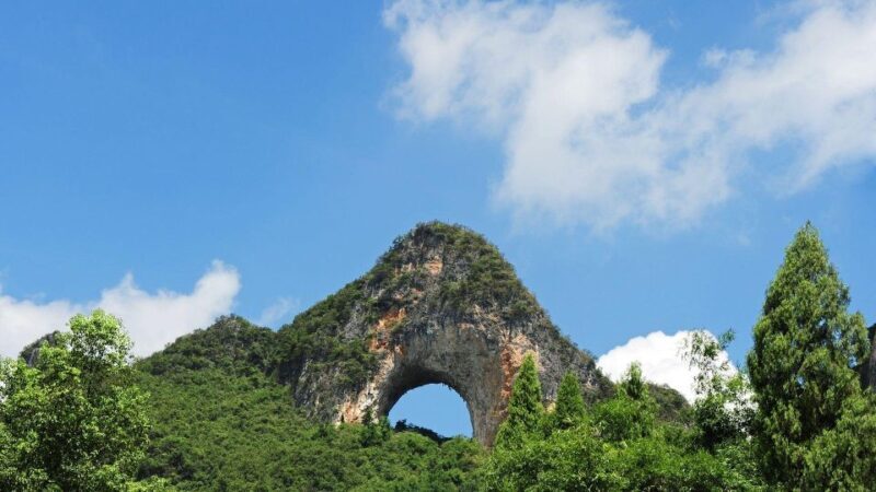 Guilin: Li River Cruise to Yangshuo Full-Day Private Tour - Key Points