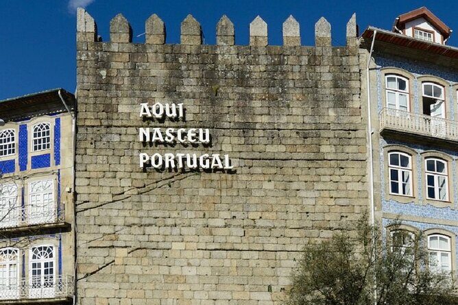 Guimarães & Braga Port Private Tour with Lunch and Green Wine - Frequently Asked Questions