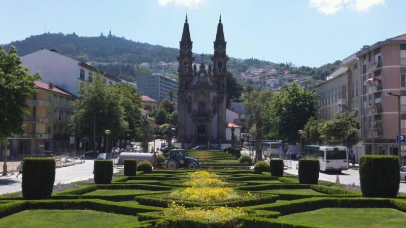 Guimarães Tour(4Hours): From Oporto;City Tour- Half Day Trip - Discovering Guimarães: A Lie of the Land