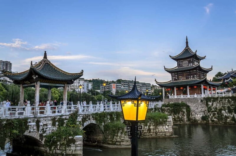 Guiyang Guided City Tour Including Hotel Pickup - FAQ