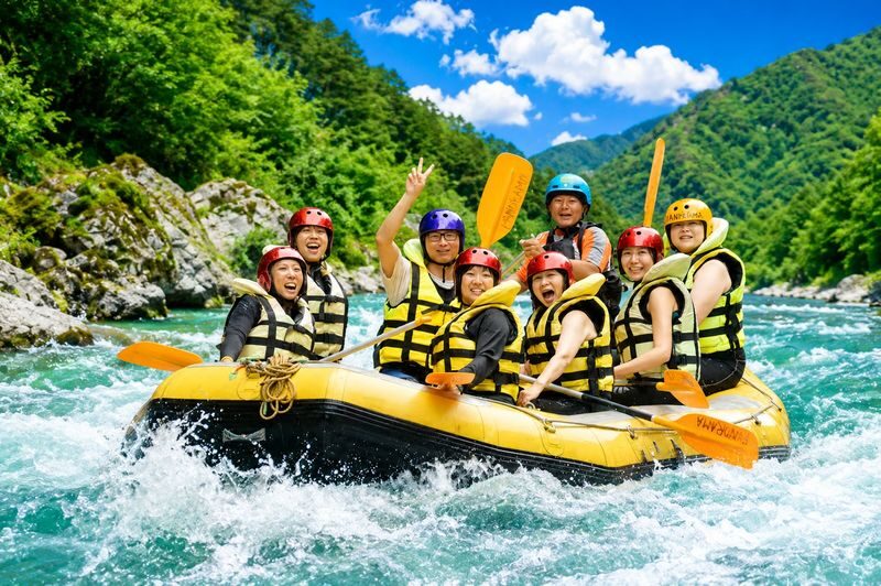 Gunma Tone River Rapids Rafting One-Day Tour (Departing from Tokyo) - Kawaba Den-en Plaza: a useful, unhurried stop