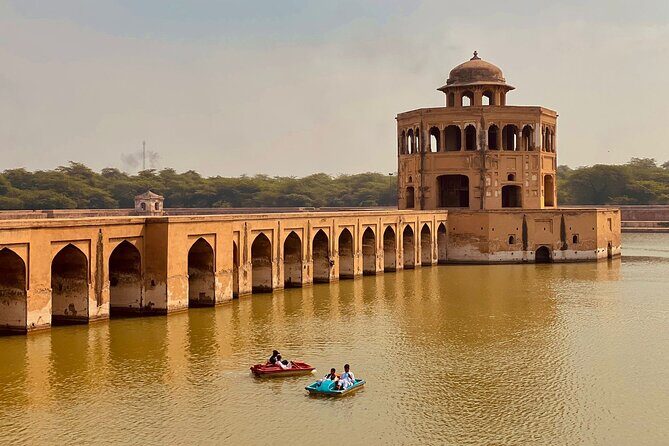 Gurdwara Sacha Sauda Nankana Sahib and Hiran Minar 1 Day Tour - A Deep Dive into the Experience