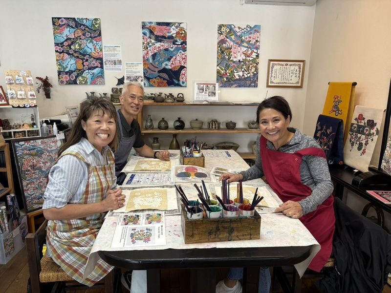 Gusuku Bingata Dyeing Workshop: Okinawan Traditional Craft Making - Allow 90 minutes, even though the activity is described as one hour