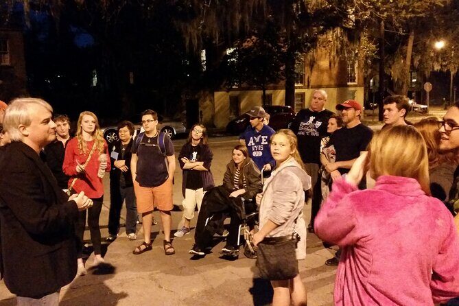 GUY IN THE KILT Savannah Ghost Tours & Pub Crawls - Who Should Book This Tour?