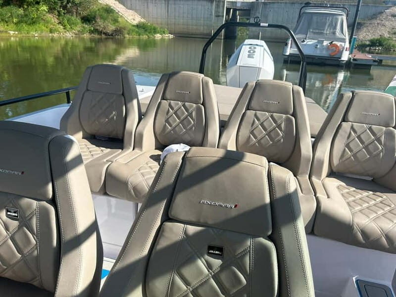 Gyr: Private Boat Tour to Visegrád with Danube Bend Views - Key Points