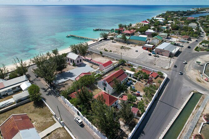 H. Majestys Prison Tour and Grand Turk Film Experience - Key Points