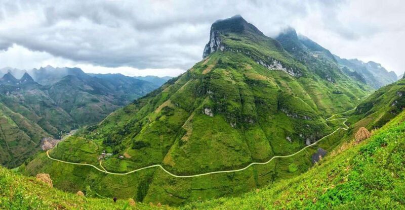 Ha Giang Loop Car 3 Days 2 Nights by OHC Travel - A Close Look at the Ha Giang Loop Car Tour