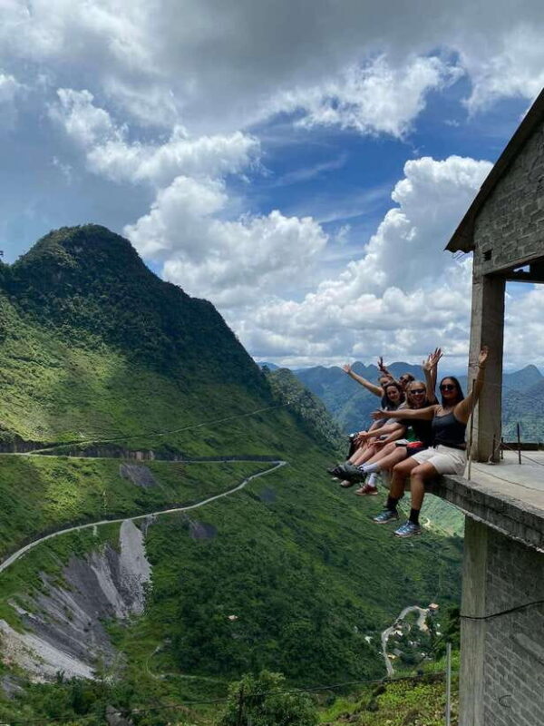 Ha Giang Loop Tour 3 Days 2 Night with easy rider from Hanoi - An In-Depth Look at the Ha Giang Loop 3-Day Tour