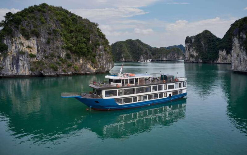 Ha Long Bay: 2-Day Tour with La Pandora Boutique Cruise - The Guides and Service