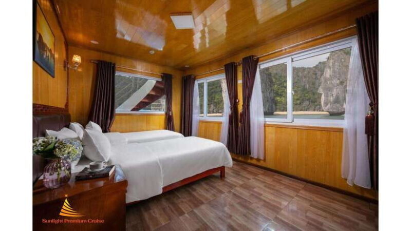 Ha Long Bay 2 Days - 1 Night Stay Over Night On Cruise - What Makes This Tour Stand Out?