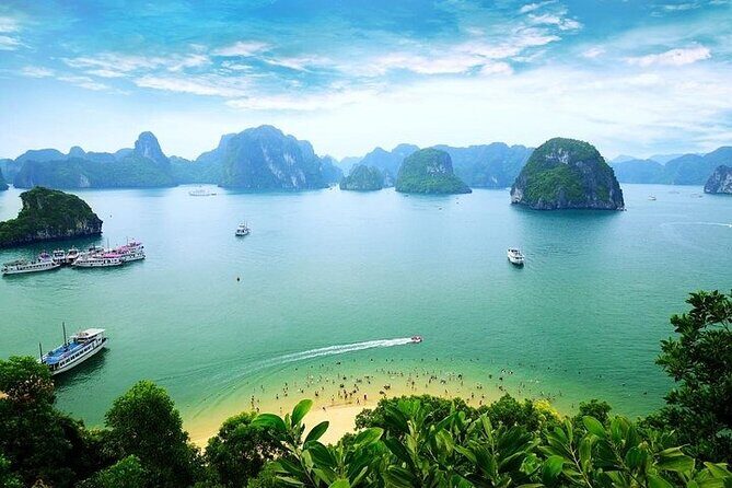 Ha Long Bay Day Cruise, Cave, Kayaking, Swimming, Bus & Lunch - Key Points