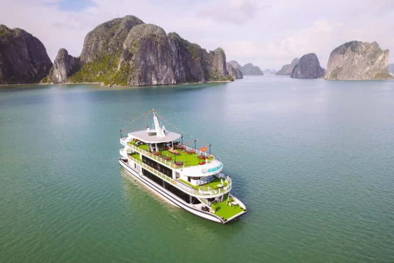 Ha Long Bay Day Tour: Buffet & Jacuzzi by Wonder of the Sea - Exploring Ha Long Bay with Wonder of the Sea: An In-Depth Review