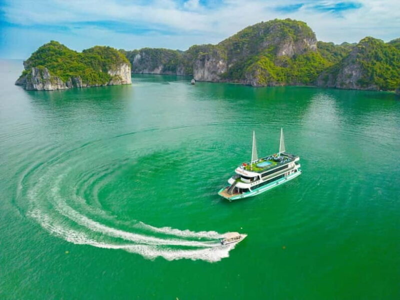 Ha Long Bay: Day Trip by 5 star Cruise, Kayaking & Swimming - A Detailed Look at the Experience