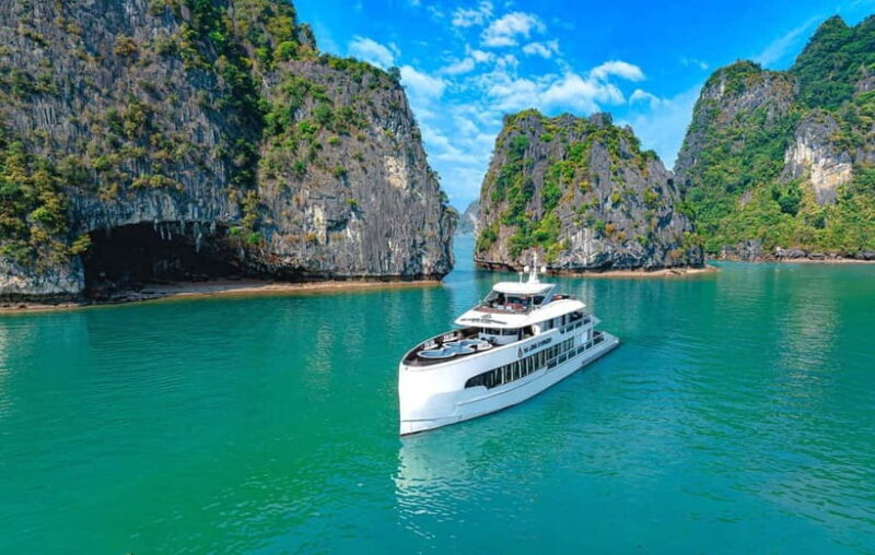 Ha Long Bay Luxury Cruise: Islands, Caves & Local Lunch - Who Will Love This Tour?