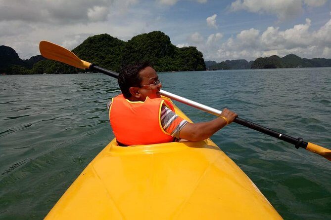 Ha Long Bay Six Hours Trip Kayaking & Swimming on Beach - FAQs