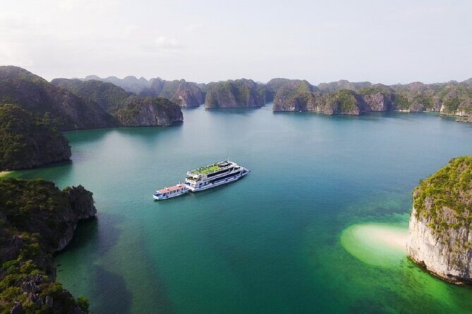 Ha Long Full Day Luxury Cruise, Jacuzzi, Buffet Lunch, Activites - Discovering Ha Long Bay on a Full-Day Luxury Cruise