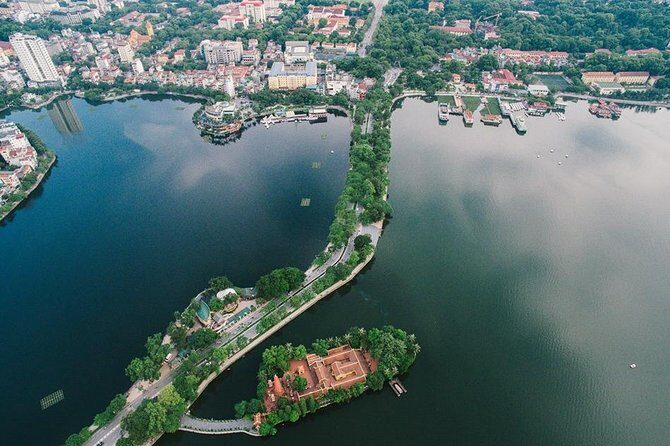 Ha Noi Airport Transfer(Pick up - Drop off) - A Close Look at the Hanoi Airport Transfer Service