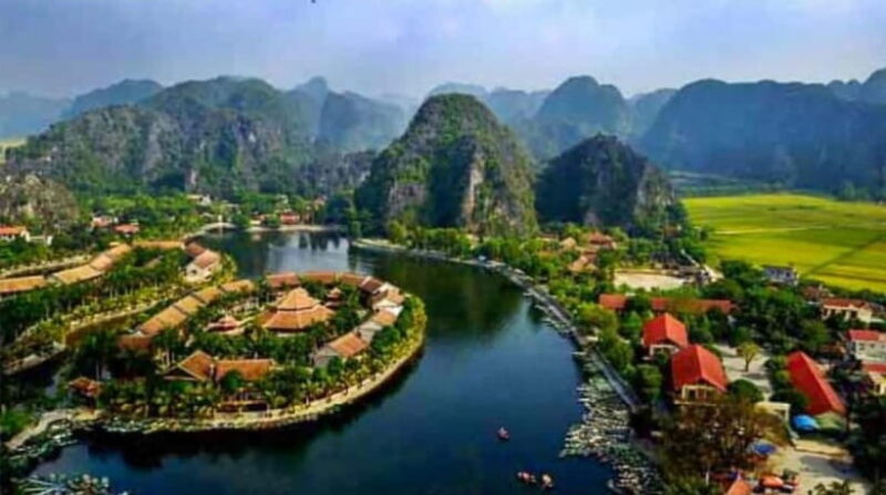 Ha Noi: Full-Day Ninh Binh Highlights Small Group - Exploring the Full-Day Ninh Binh Highlights Tour