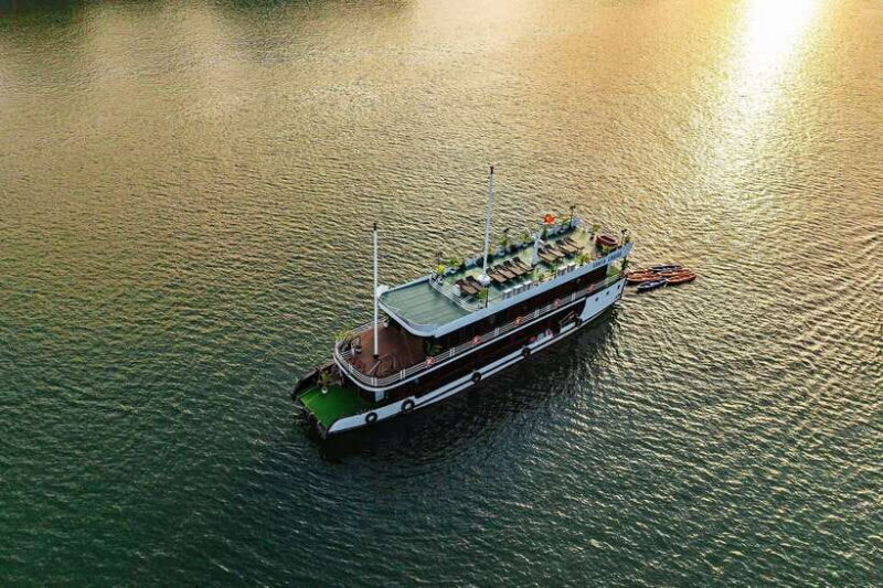 HA NOI : Private boat (5 cabins) Lan Ha bay -Ha Long bay - An Authentic Escape to Lan Ha and Ha Long Bays