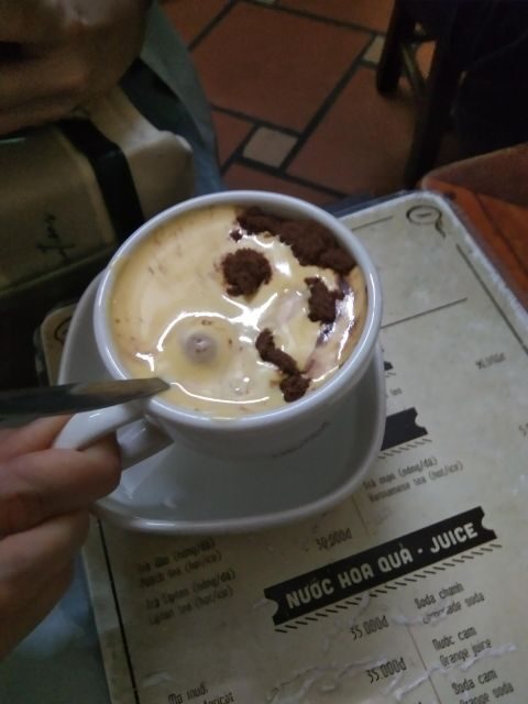 Ha Noi Street food Tour with Train street - An In-Depth Look at the Hanoi Street Food Tour with Train Street