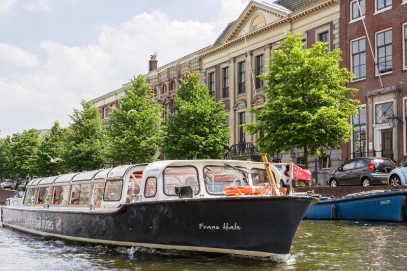 Haarlem: Sightseeing Canal Cruise through the City Center - An In-Depth Look at the Haarlem Canal Cruise Experience