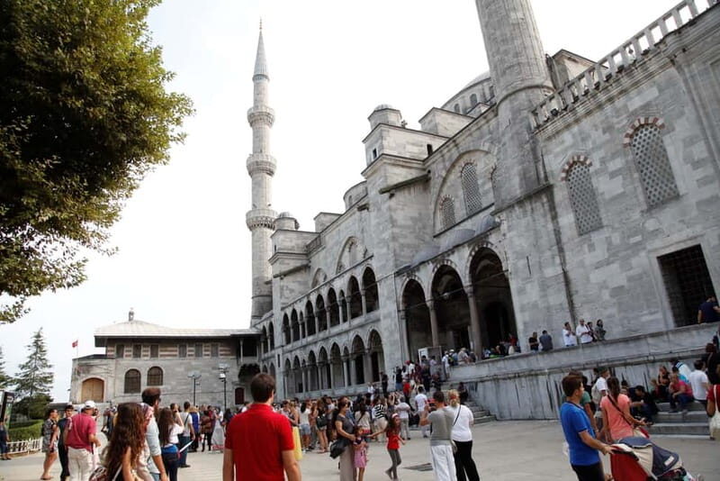 Hagia Sophia & Blue Mosque Half-day Guided, Small Group Tour - Who Should Consider This Tour?