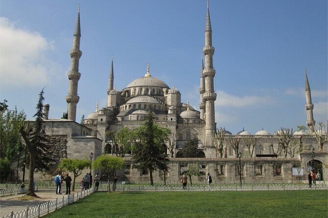 Hagia Sophia, Bosphorus cruise, Blue Mosque, Guided - Small Group - Hagia Sophia: A World Wonder