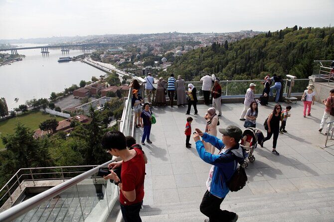 Hagia Sophia, Bosphorus cruise, Blue Mosque, Guided - Small Group - Scenic Drive and Views from Pierre Loti Hill