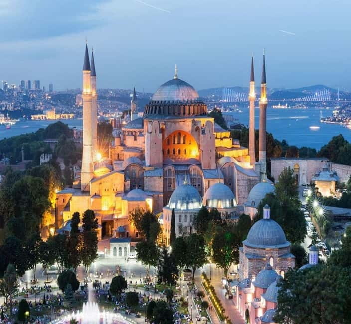 Hagia Sophia, Hippodrome, Iron Church & Boat Tour - Full Day - A Day in Istanbul: What to Expect
