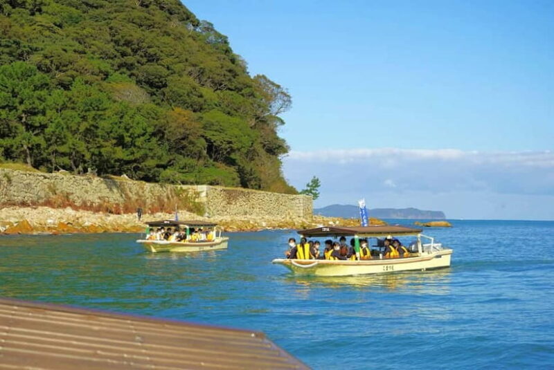 Hagi:Pleasure boat tour - Discover Hagi from a Unique Perspective: The Pleasure Boat Tour