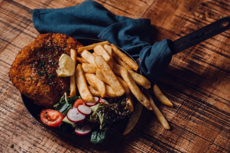 Hahndorf After Dark Walking Tour with meal included - Who Will Enjoy This Tour?