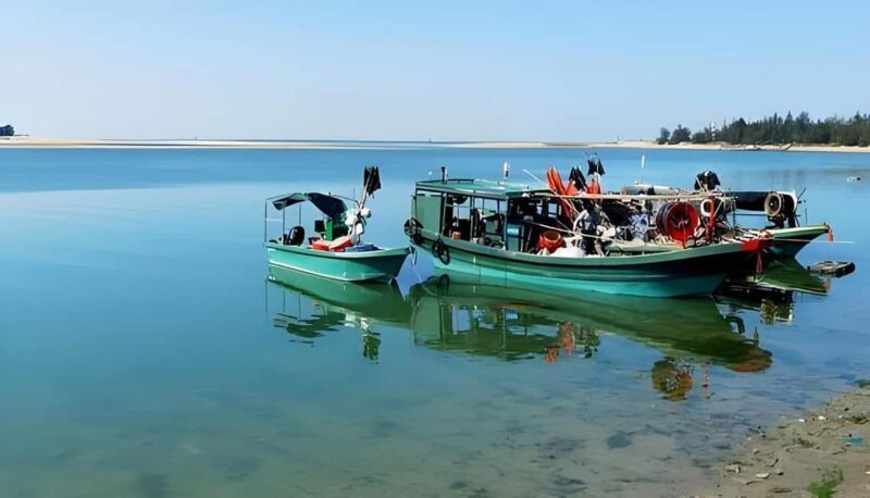 Hainan: Baotu Spring, Changhua, and Wangxia Day Tour - Key Points