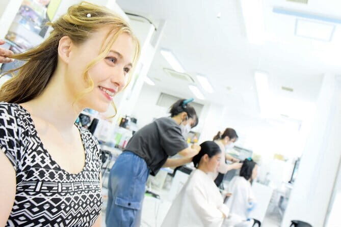 Hair set and Makeup - A Detailed Look at the Experience