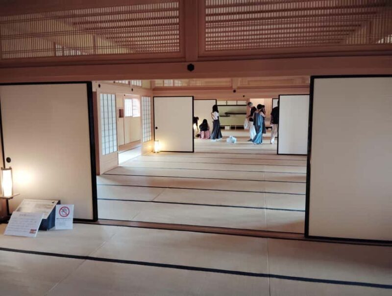 Hakodate: Goryokaku Star Fort & Tower Guided History Tour - Who Should Consider This Tour?