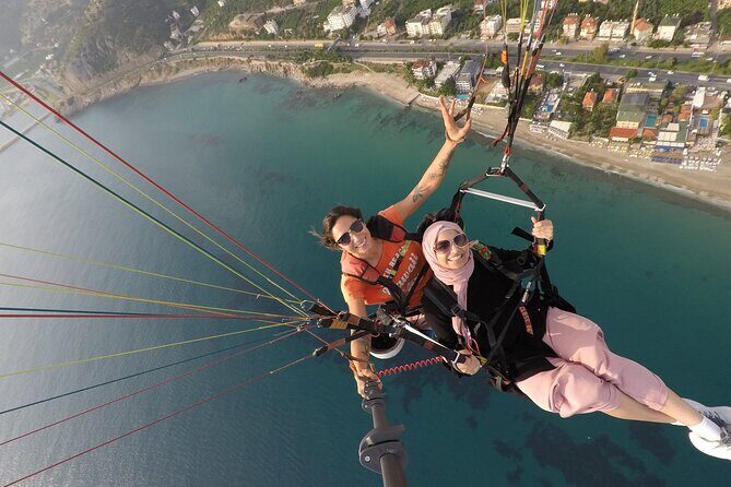Halal Tandem Paragliding With Licensed Woman Pilot in Alanya - Itinerary Breakdown: From Hotel to Sky